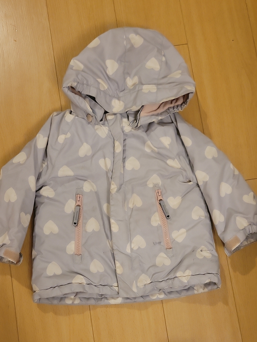 Kids Heart-Print Hooded Winter Jacket - Light Gray & White